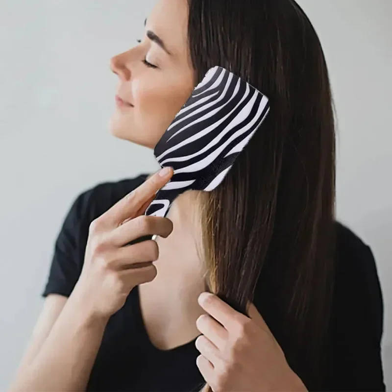 Pettine da massaggio per la cu - House Hair Care recensione e prezzo